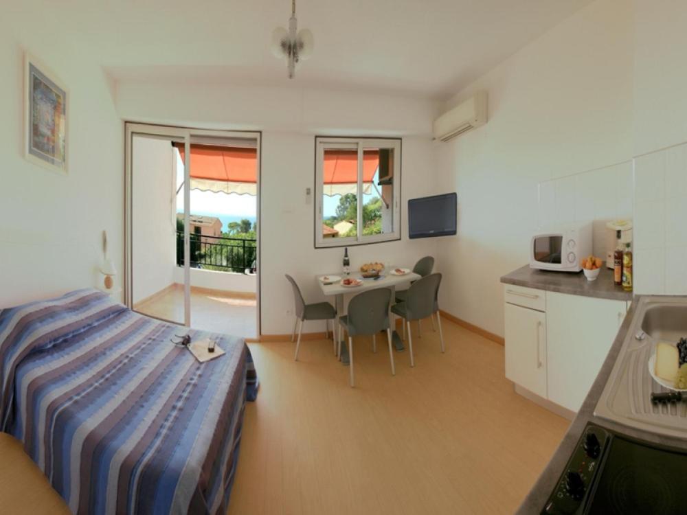 Residence Hoteliere Scudo Ajaccio  Camera foto